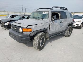  Salvage Toyota FJ Cruiser