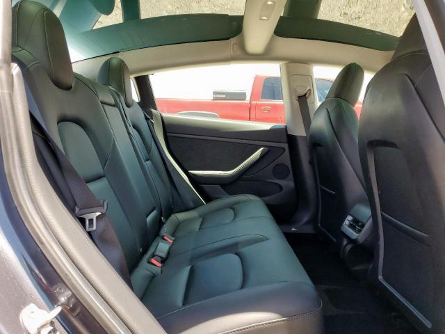 Tesla Model 3 Image 9