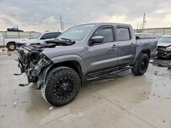  Salvage Nissan Frontier