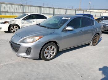  Salvage Mazda 3