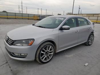  Salvage Volkswagen Passat
