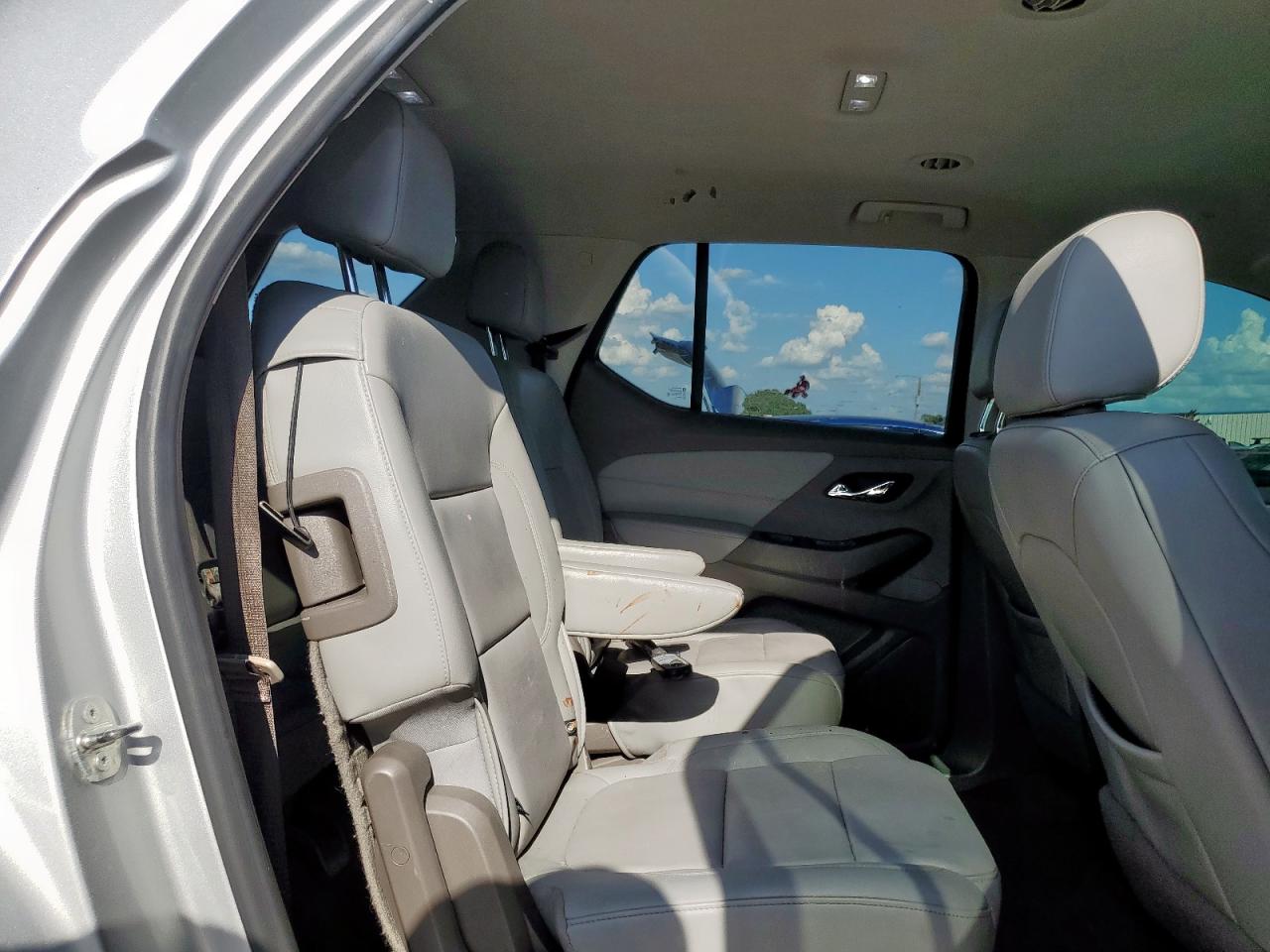 Chevrolet Traverse Lt Image 5