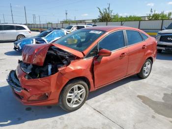  Salvage Ford Fiesta