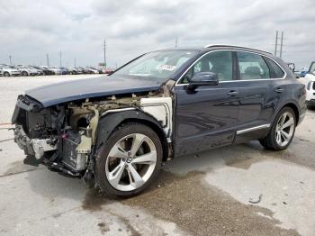  Salvage Bentley Bentayga