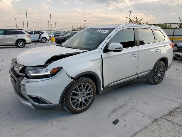  Salvage Mitsubishi Outlander