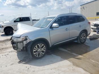  Salvage Mitsubishi Outlander