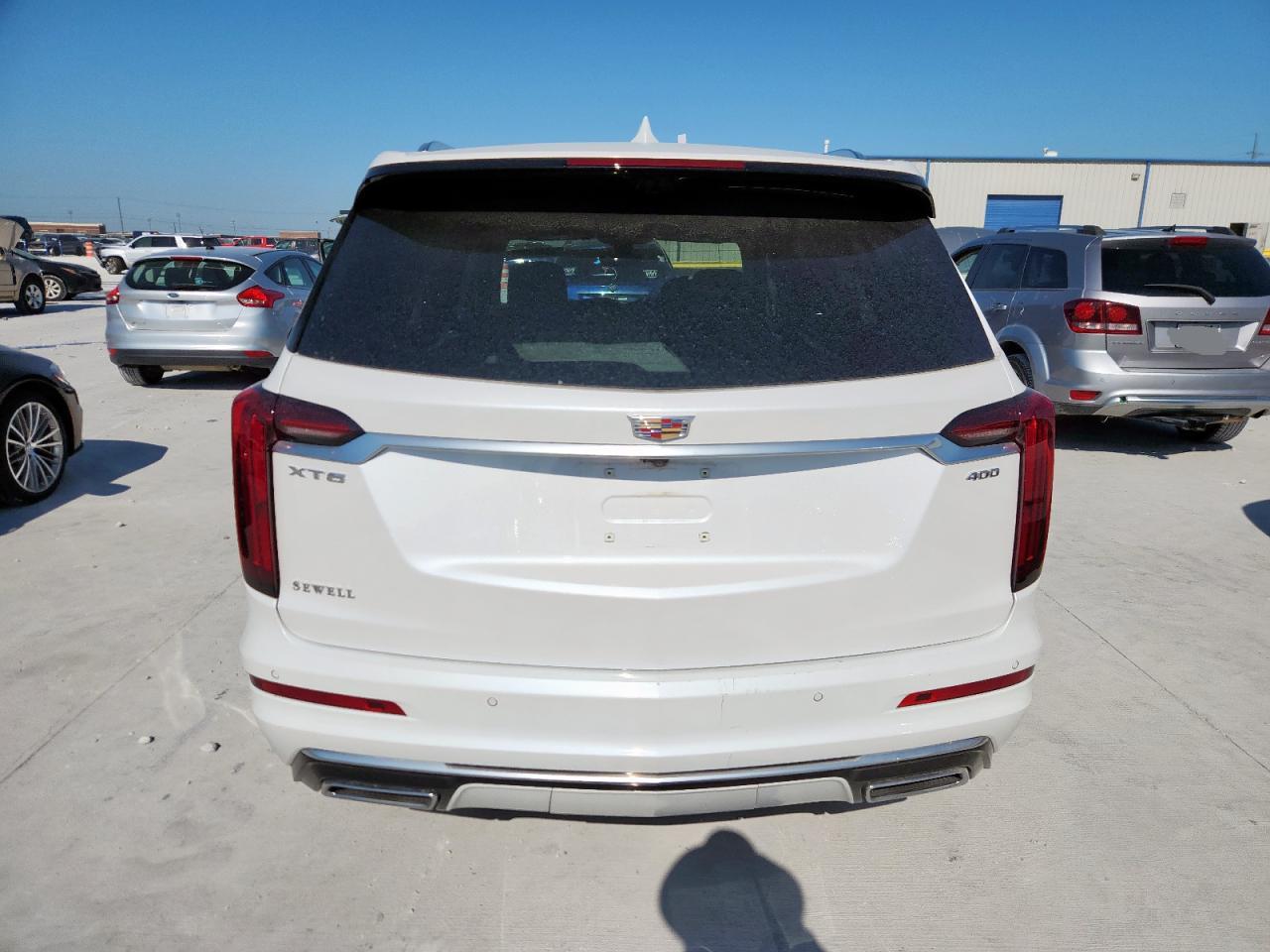 Cadillac XT6 Premium Luxury Image 3