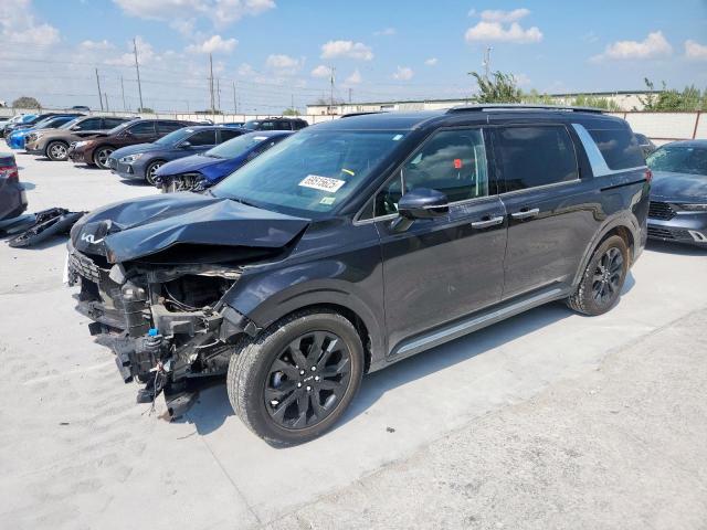  Salvage Kia Carnival