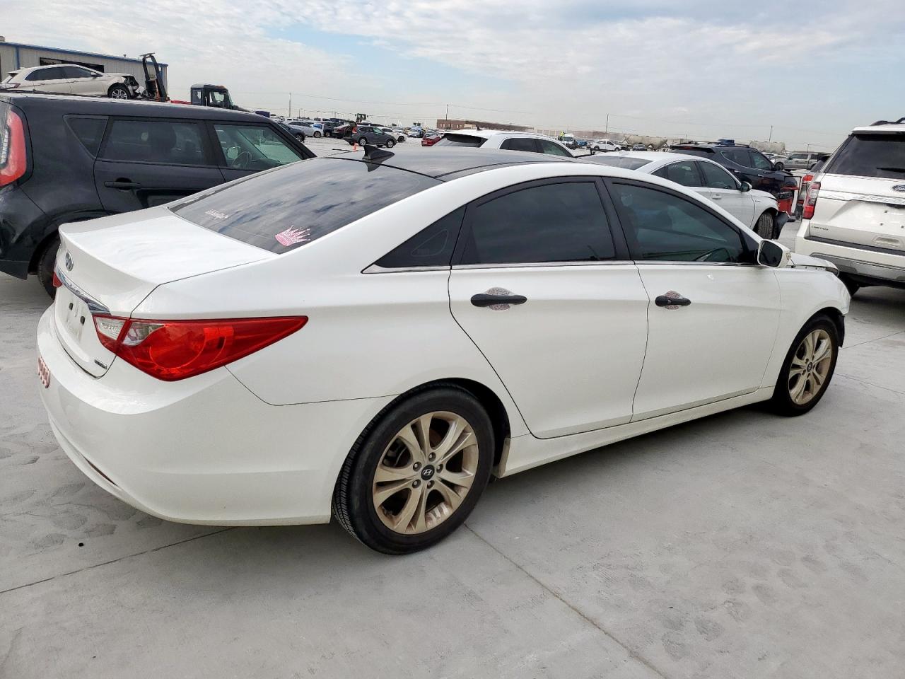 Hyundai SONATA Se Image 4