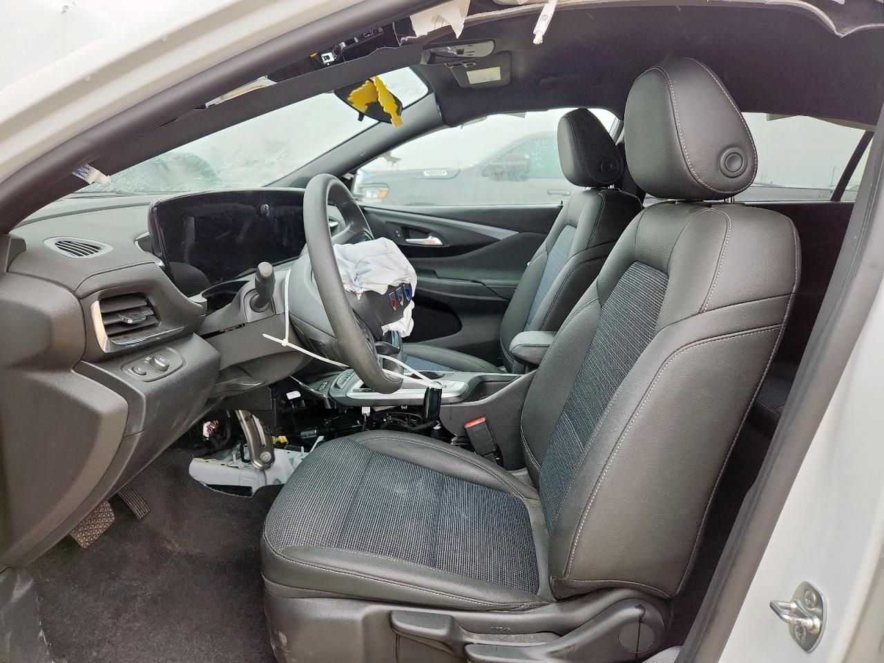 Buick Envista Pr Preferred Image 13