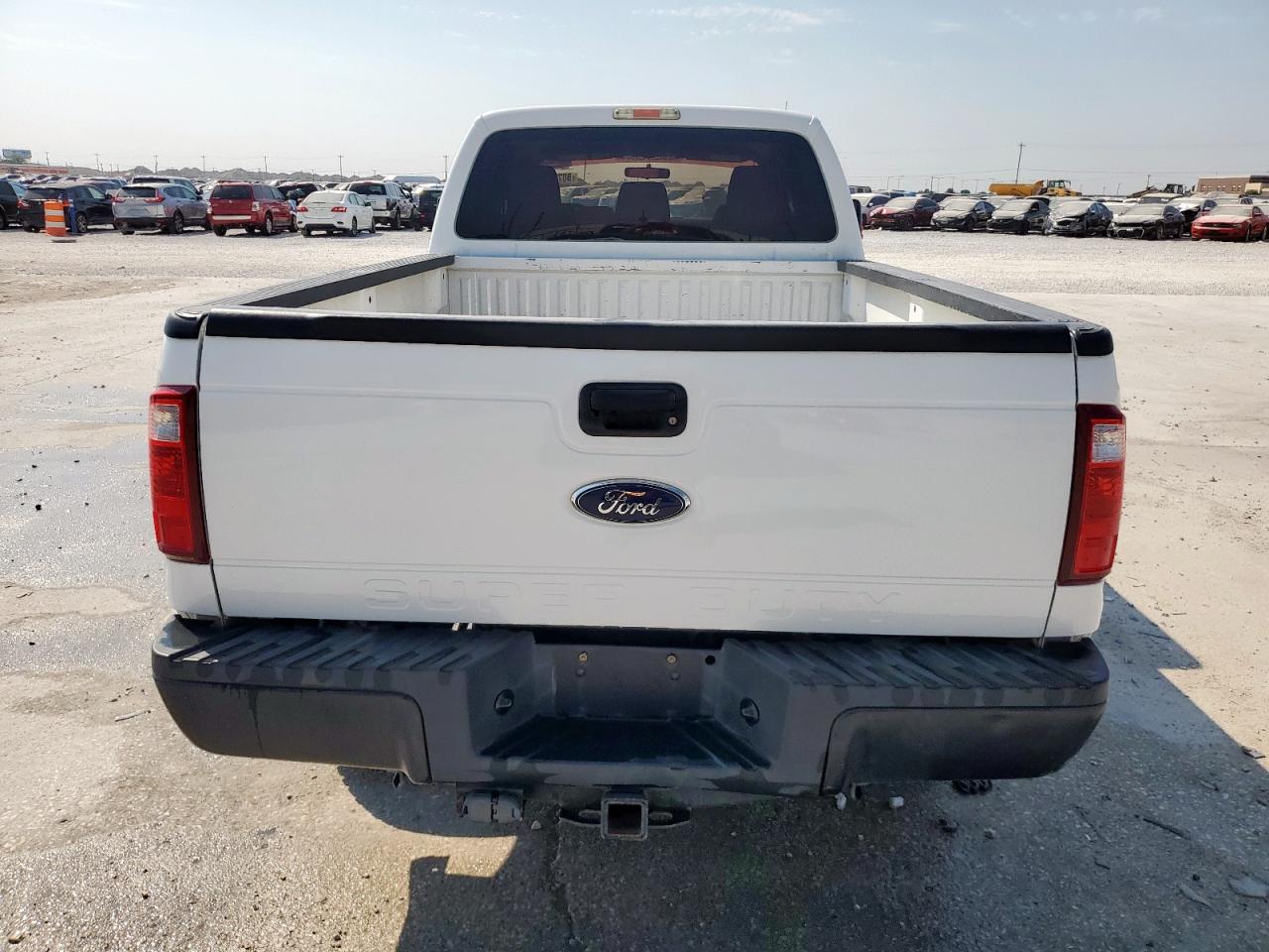 Ford F-250 Super Duty Image 6