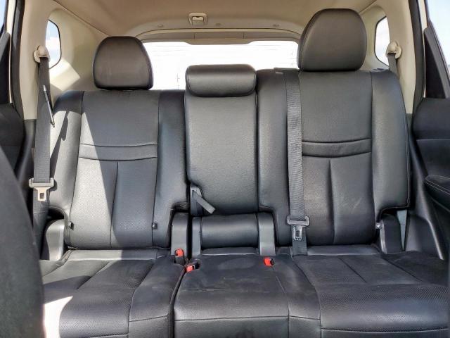 Nissan Rogue S Image 13