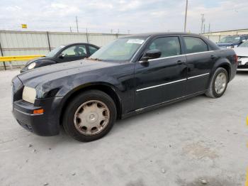  Salvage Chrysler 300