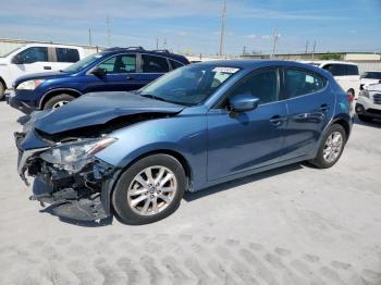  Salvage Mazda 3
