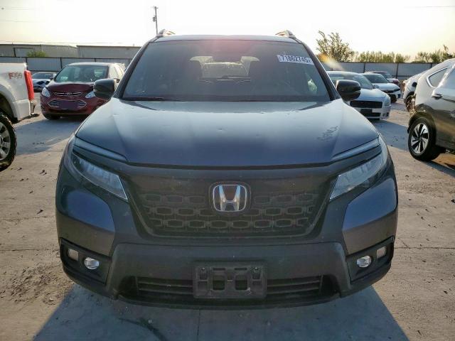 Honda Passport Touring Image 2