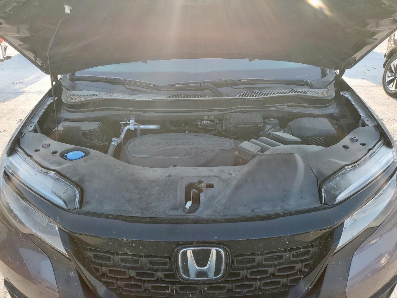 Honda Passport Touring Image 10