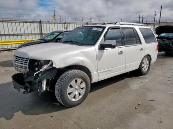  Salvage Lincoln Navigator