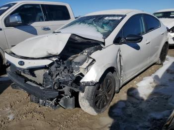  Salvage Kia Forte