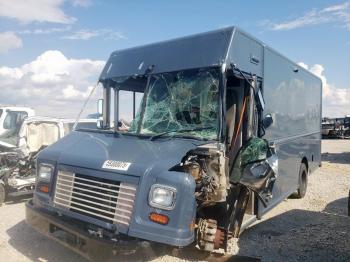  Salvage Ford F59