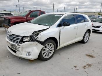  Salvage Toyota Venza