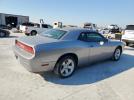 Dodge Challenger Sxt Image 3