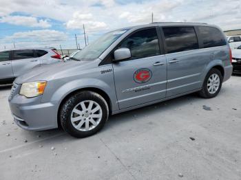  Salvage Chrysler Minivan