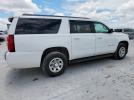 Chevrolet Suburban C1500 Image 6