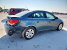 Chevrolet Cruze Ls Image 2