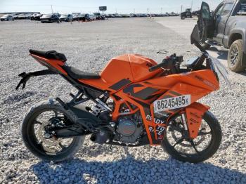 Salvage KTM 390 Rc
