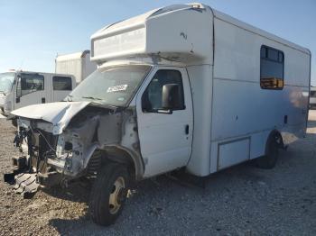  Salvage Ford Econoline E450 Super Duty