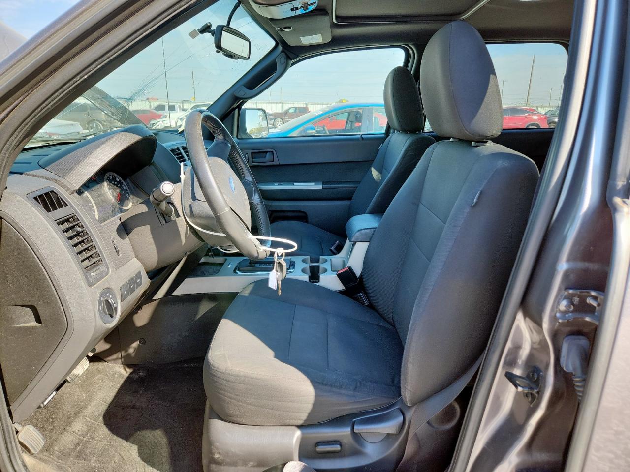 Ford Escape Xlt Image 3