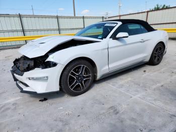  Salvage Ford Mustang