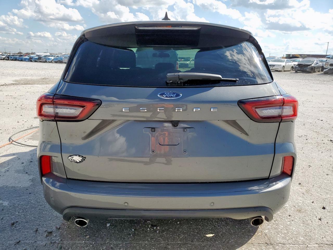 Ford Escape St Line Image 4