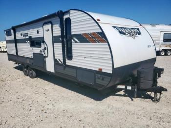  Salvage Wildcat 28 Trailer