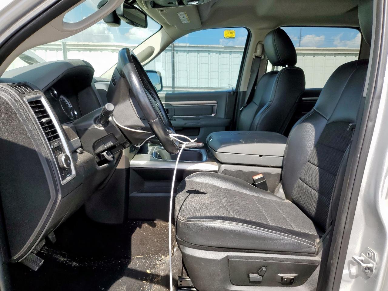 Ram 1500 Slt Image 5