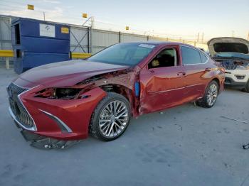 Salvage Lexus Es