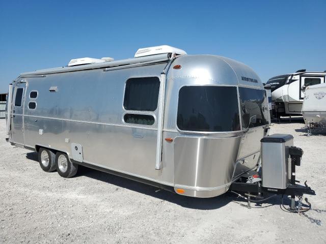  Salvage Airstream Globetrott