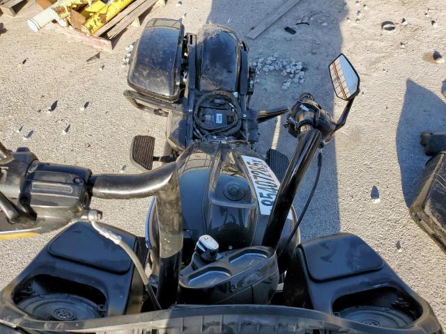 Harley-Davidson Fl Image 4