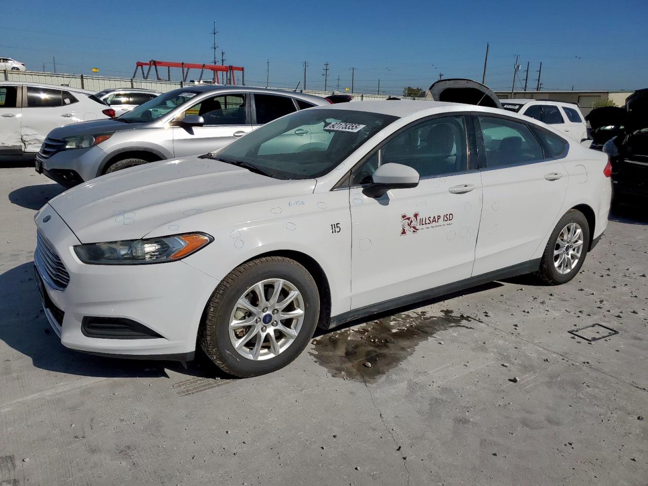 Ford Fusion S Image 1