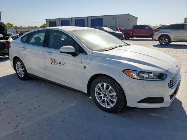 Ford Fusion S Image 8