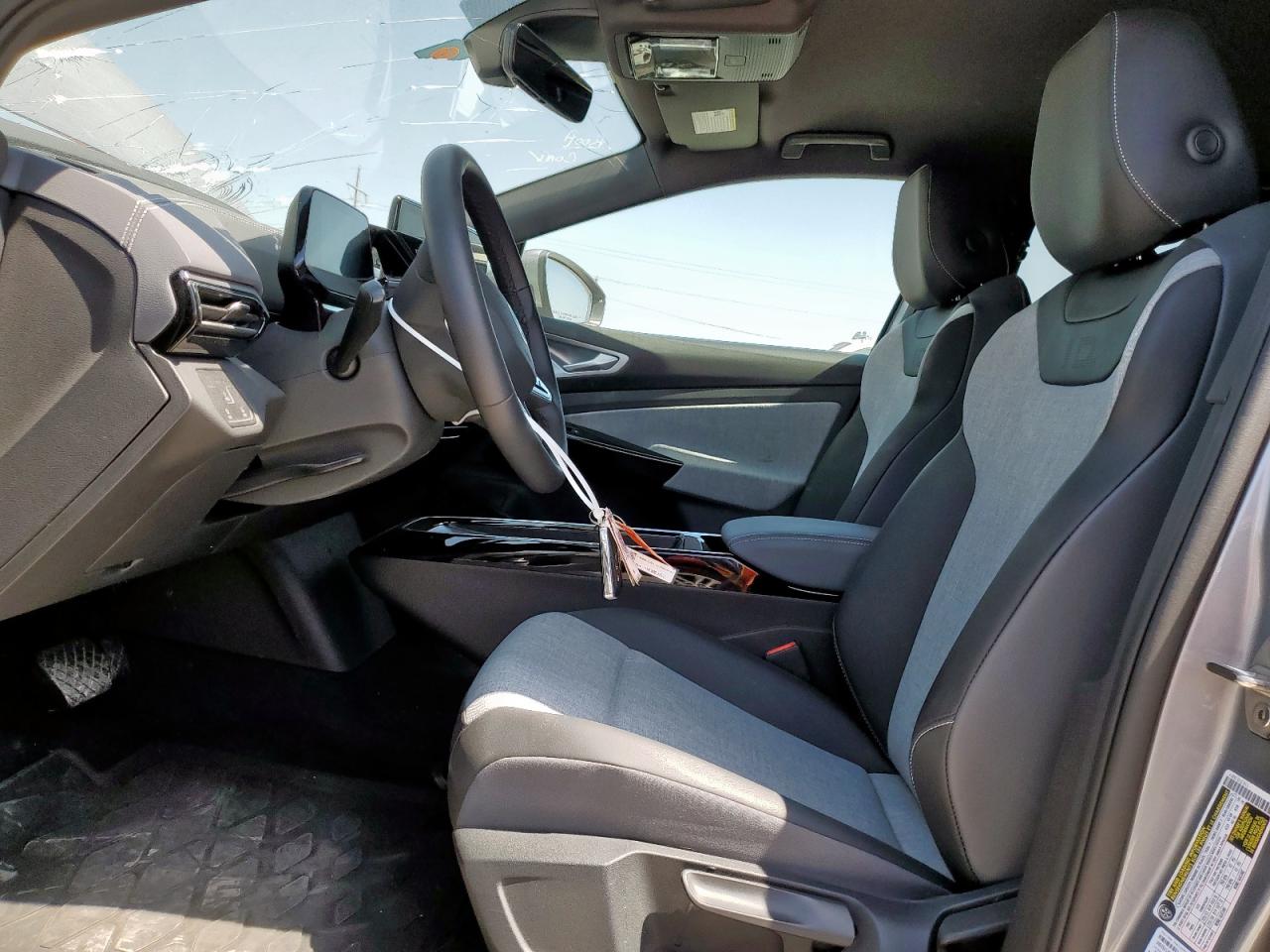 Volkswagen ID.4 Pro Image 4