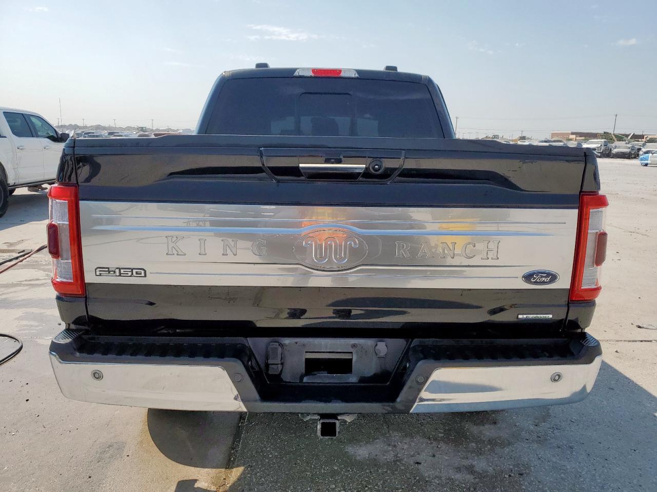 Ford F-150 Supercrew Image 2