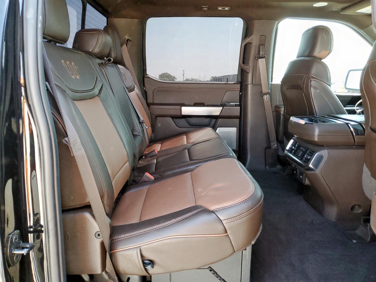 Ford F-150 Supercrew Image 11