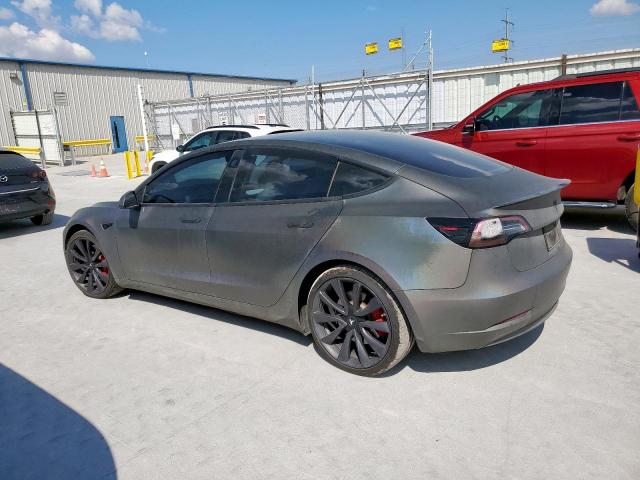 Tesla Model 3 Image 6