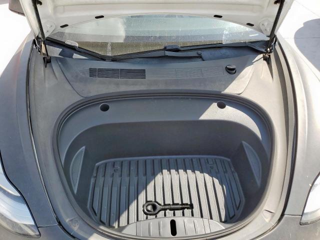 Tesla Model 3 Image 2