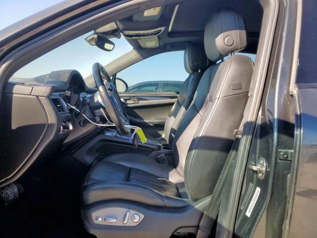 Porsche Macan S Image 7