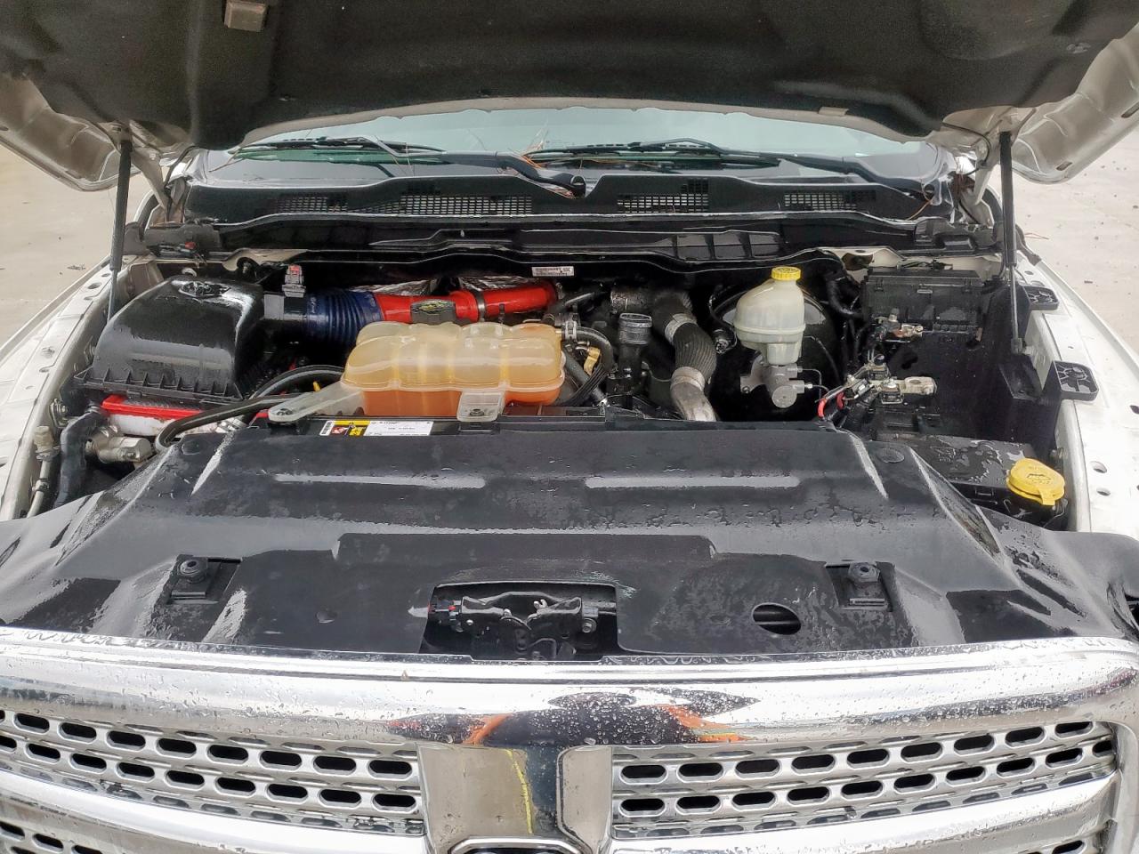 Ram 1500 Laramie Image 7