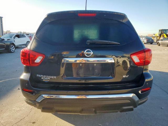 Nissan Pathfinder S Image 9
