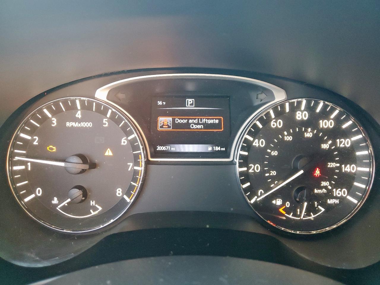 Nissan Pathfinder S Image 11