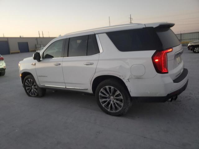 GMC Yukon Denali Image 3